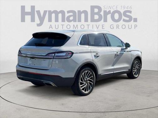 2020 Lincoln Nautilus Reserve