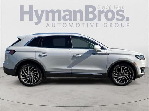 2020 Lincoln Nautilus Reserve