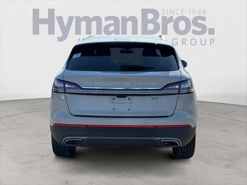 2020 Lincoln Nautilus Reserve