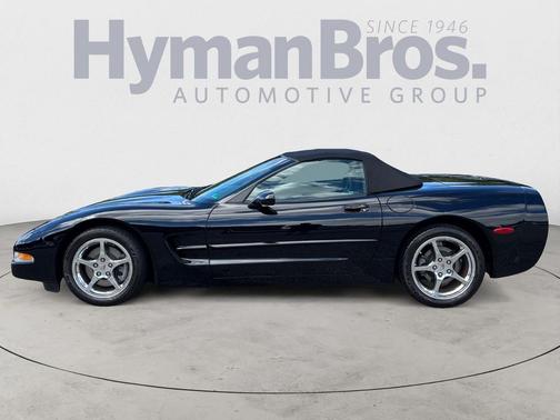 2004 Chevrolet Corvette Base
