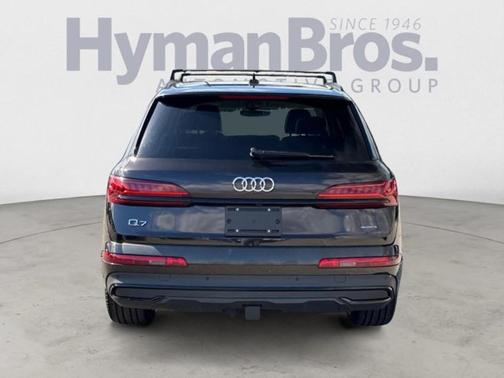 2023 Audi Q7 45 Premium Plus