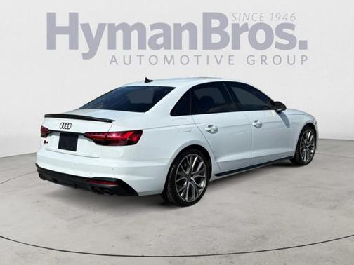 2023 Audi S4 Premium Plus TFSI quattro Tiptronic