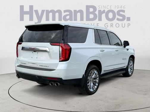 White Frost Tricoat 2021 GMC Yukon Denali