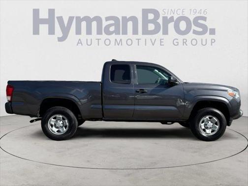 2019 Toyota Tacoma SR