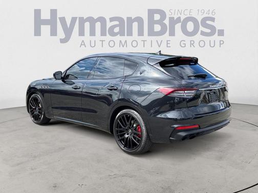 2022 Maserati Levante Modena