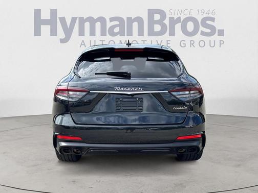 2022 Maserati Levante Modena