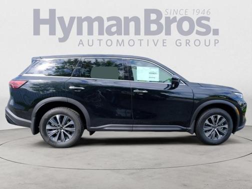 2025 INFINITI QX60 Pure
