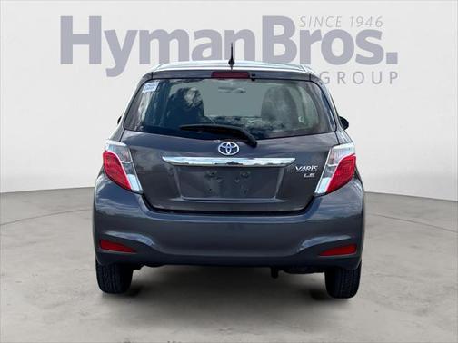 2013 Toyota Yaris LE