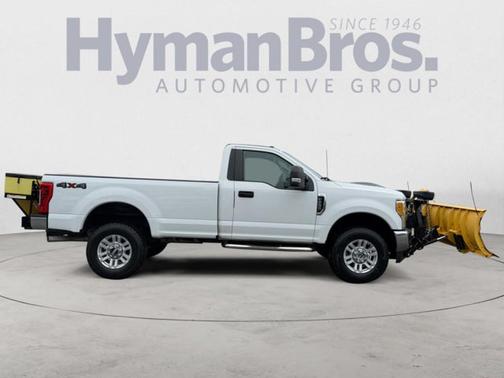 Oxford White 2017 Ford F-250 XLT