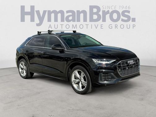 2023 Audi Q8 55 Premium Plus