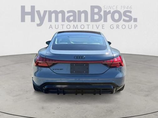 2023 Audi e-tron GT Prestige quattro