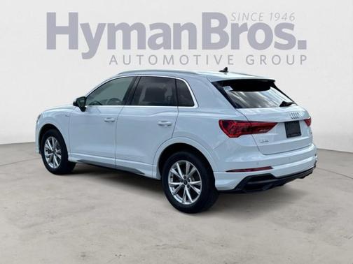 2022 Audi Q3 45 S line Premium Plus