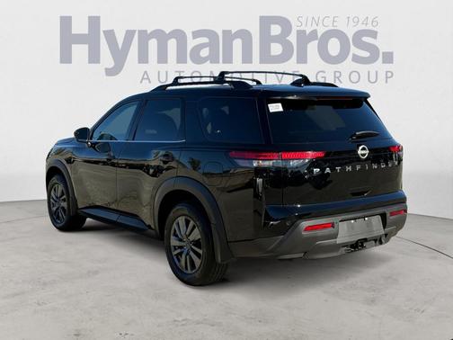 Super Black 2025 Nissan Pathfinder SV FWD