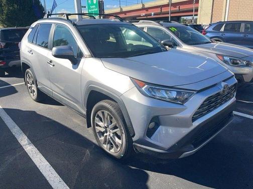 2019 Toyota RAV4 Limited