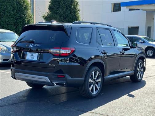 2025 Honda Pilot Elite