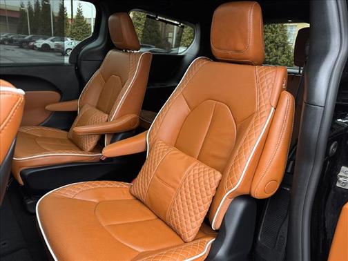 2024 Chrysler Pacifica Pinnacle