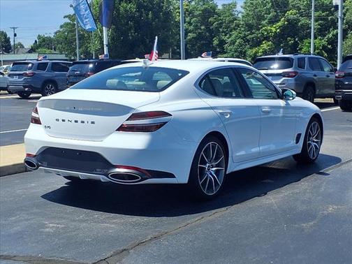 2024 Genesis G70 2.5T