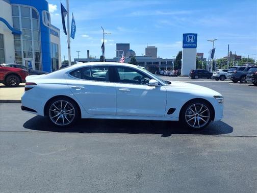 2024 Genesis G70 2.5T