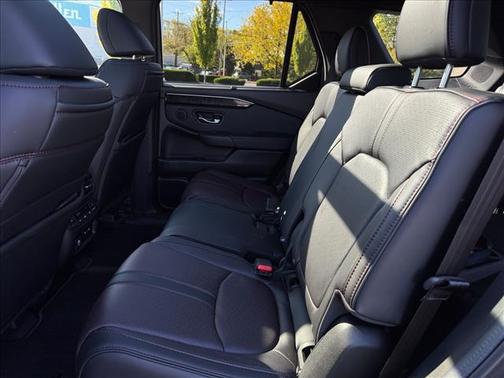 2025 Honda Pilot Black Edition AWD