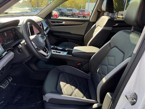 2024 Volkswagen Atlas 2.0T Peak Edition SE w/Technology