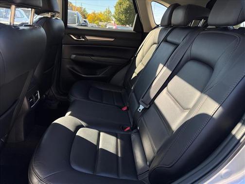 2022 Mazda CX-5 2.5 S Preferred Package