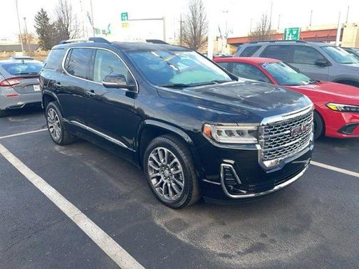 2021 GMC Acadia Denali