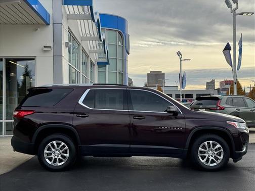 2018 Chevrolet Traverse LT Cloth