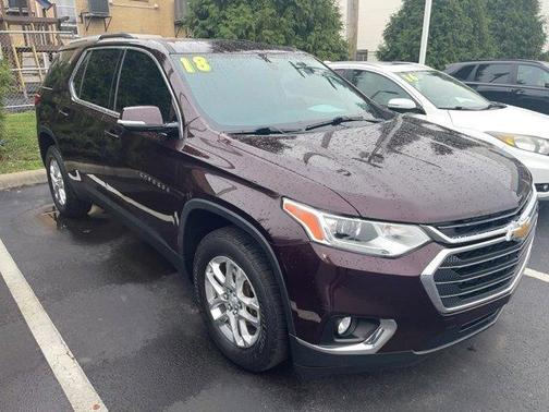 2018 Chevrolet Traverse LT Cloth