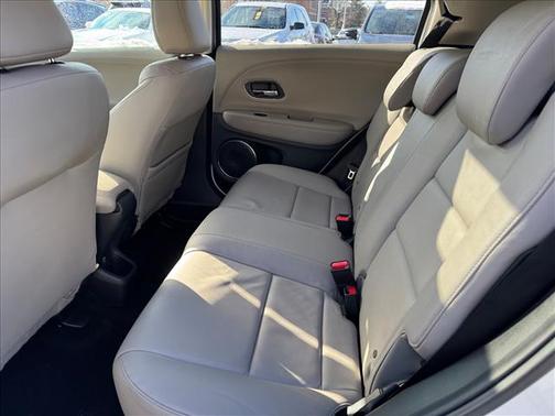 2016 Honda HR-V EX-L w/Navigation