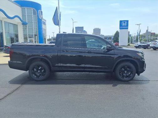 2025 Honda Ridgeline Black Edition