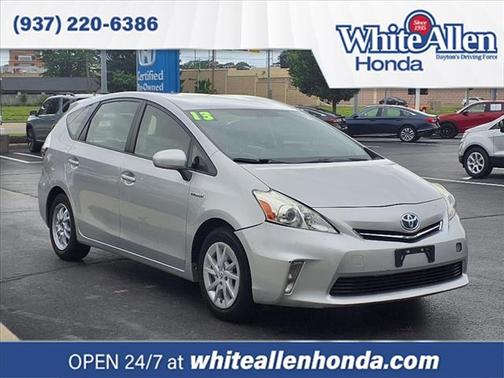 2013 Toyota Prius v Two