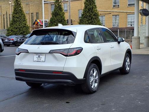 2025 Honda HR-V LX