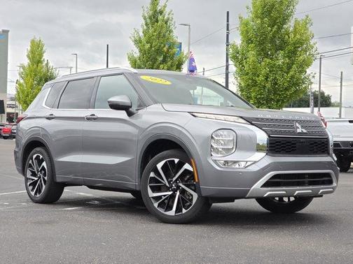 2022 Mitsubishi Outlander SEL