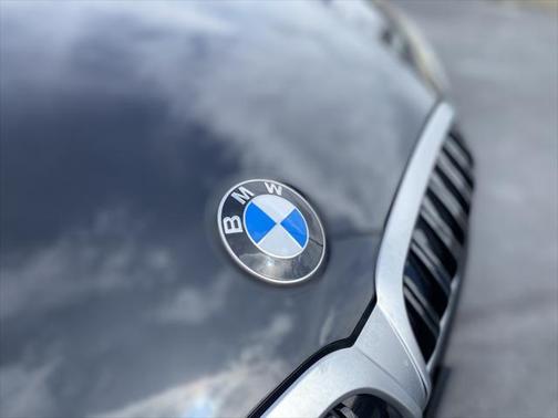 2024 BMW 330 i xDrive