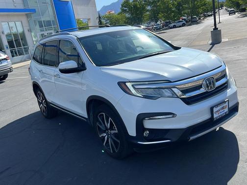 Platinum White Pearl 2022 Honda Pilot