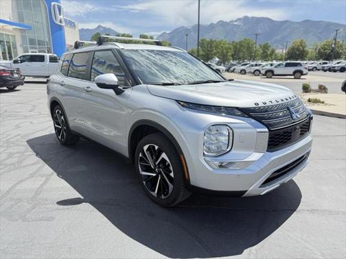 2024 Mitsubishi Outlander SE Black Edition S-AWC