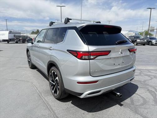 2024 Mitsubishi Outlander SE Black Edition S-AWC