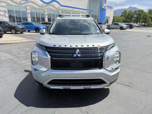 2024 Mitsubishi Outlander SE Black Edition S-AWC
