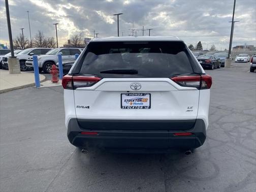 2024 Toyota RAV4 LE