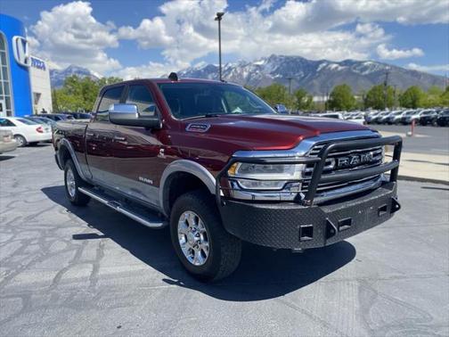 2020 RAM 2500 Laramie Crew Cab 4X4 6'4' Box