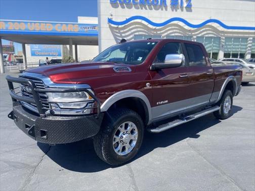 2020 RAM 2500 Laramie Crew Cab 4X4 6'4' Box