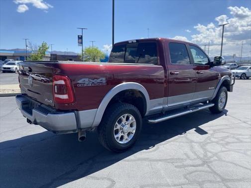 2020 RAM 2500 Laramie Crew Cab 4X4 6'4' Box