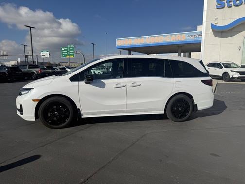 2025 Honda Odyssey 