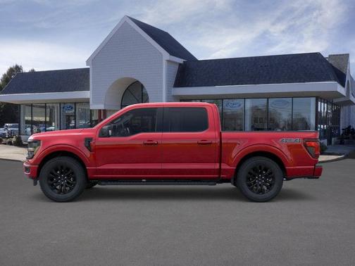 Ruby Red Metallic Tinted Clearcoat 2026 Ford F-150 XLT