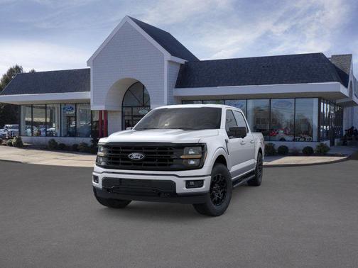 Iconic Silver Metallic 2026 Ford F-150 XLT