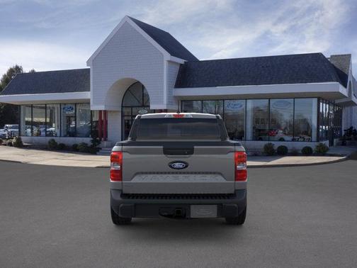 Carbonized Gray Metallic 2026 Ford Maverick XLT