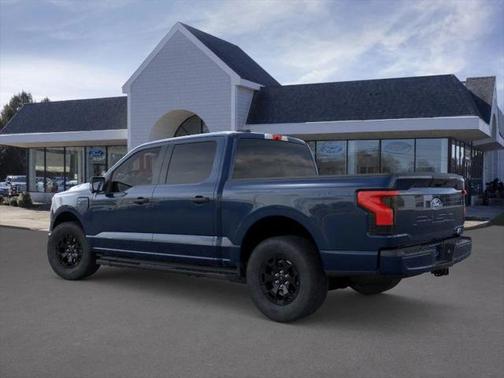 2025 Ford F-150 Lightning XLT