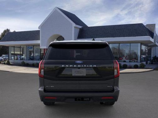 2025 Ford Expedition Max Active 4x4