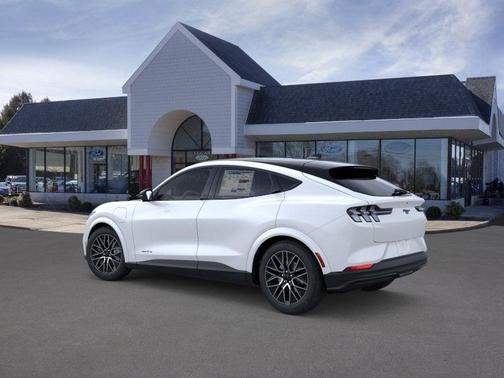Star White Metallic Tri-Coat 2026 Ford Mustang Mach-E Premium