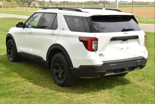 Star White Metallic Tri-Coat 2023 Ford Explorer Timberline